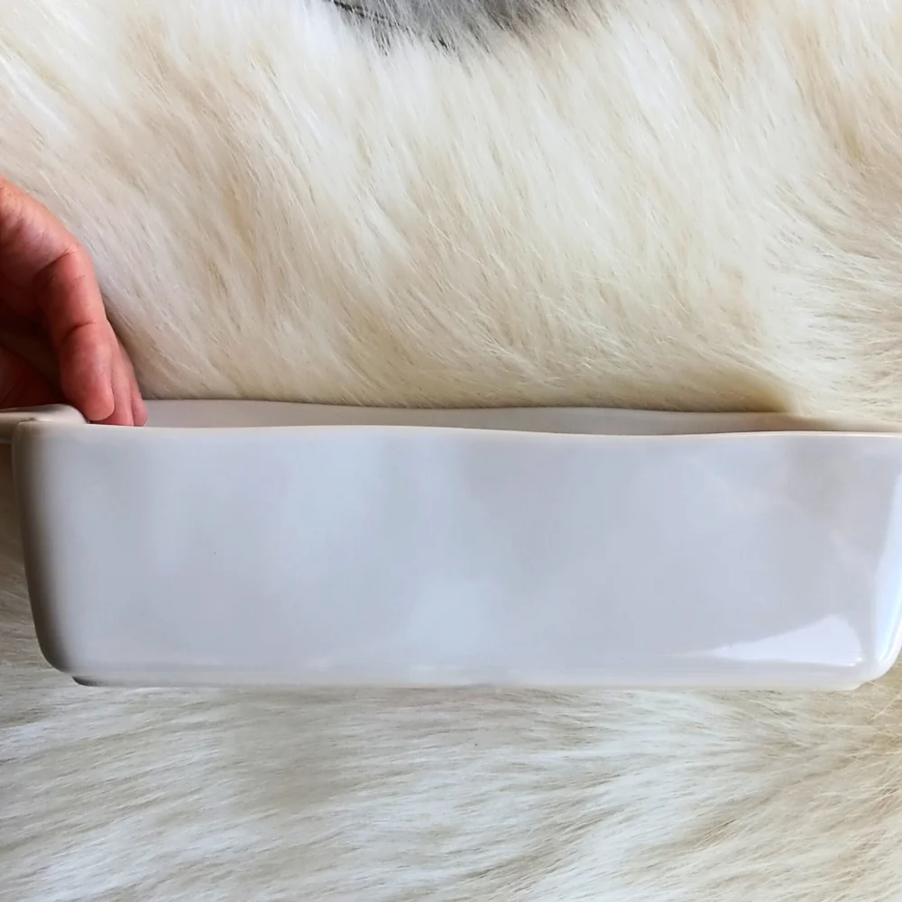 💖Rae Dunn Easter bunny ceramic loaf bakeware - Picture 8 of 13